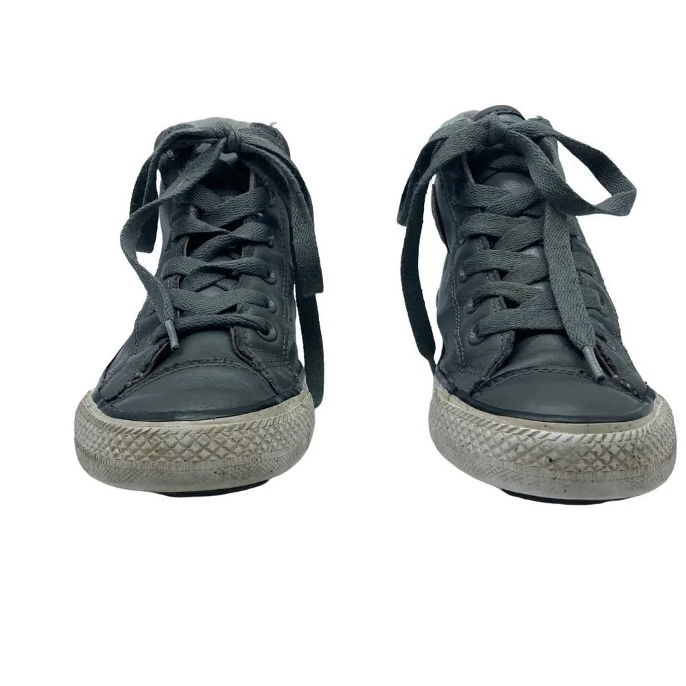 Converse Chuck Taylor All Star Kids Junior Size 4‎ Gray Leather High Top Sneaker